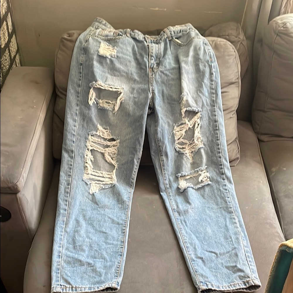 SHEIN Women’s Ripped Light Blue Jeans